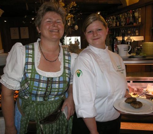 Gasthaus & Vinothek Häfei in Großgmain